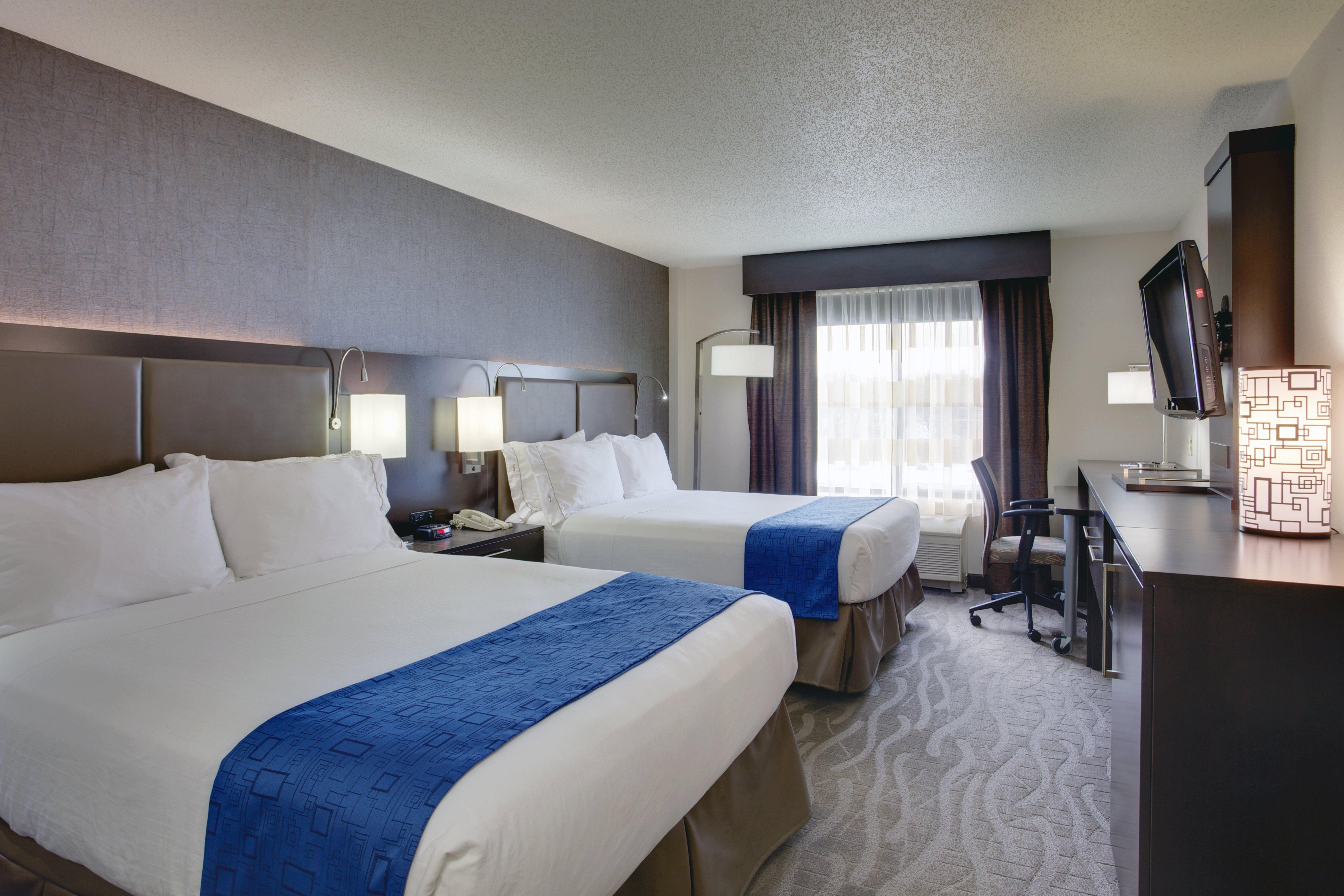 Holiday Inn Express Hotel & Suites Meadowlands Area By Ihg Carlstadt Ngoại thất bức ảnh