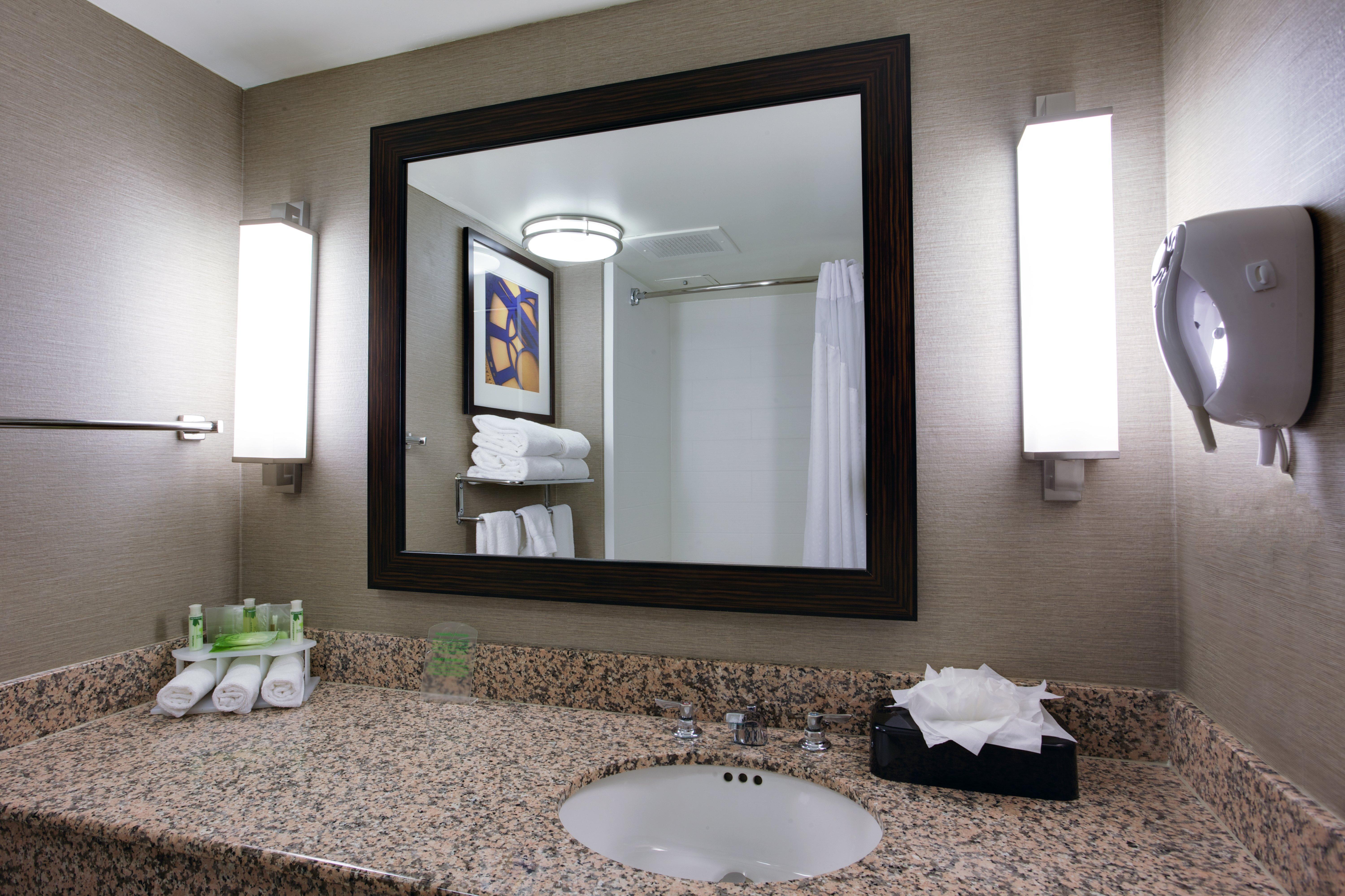Holiday Inn Express Hotel & Suites Meadowlands Area By Ihg Carlstadt Ngoại thất bức ảnh