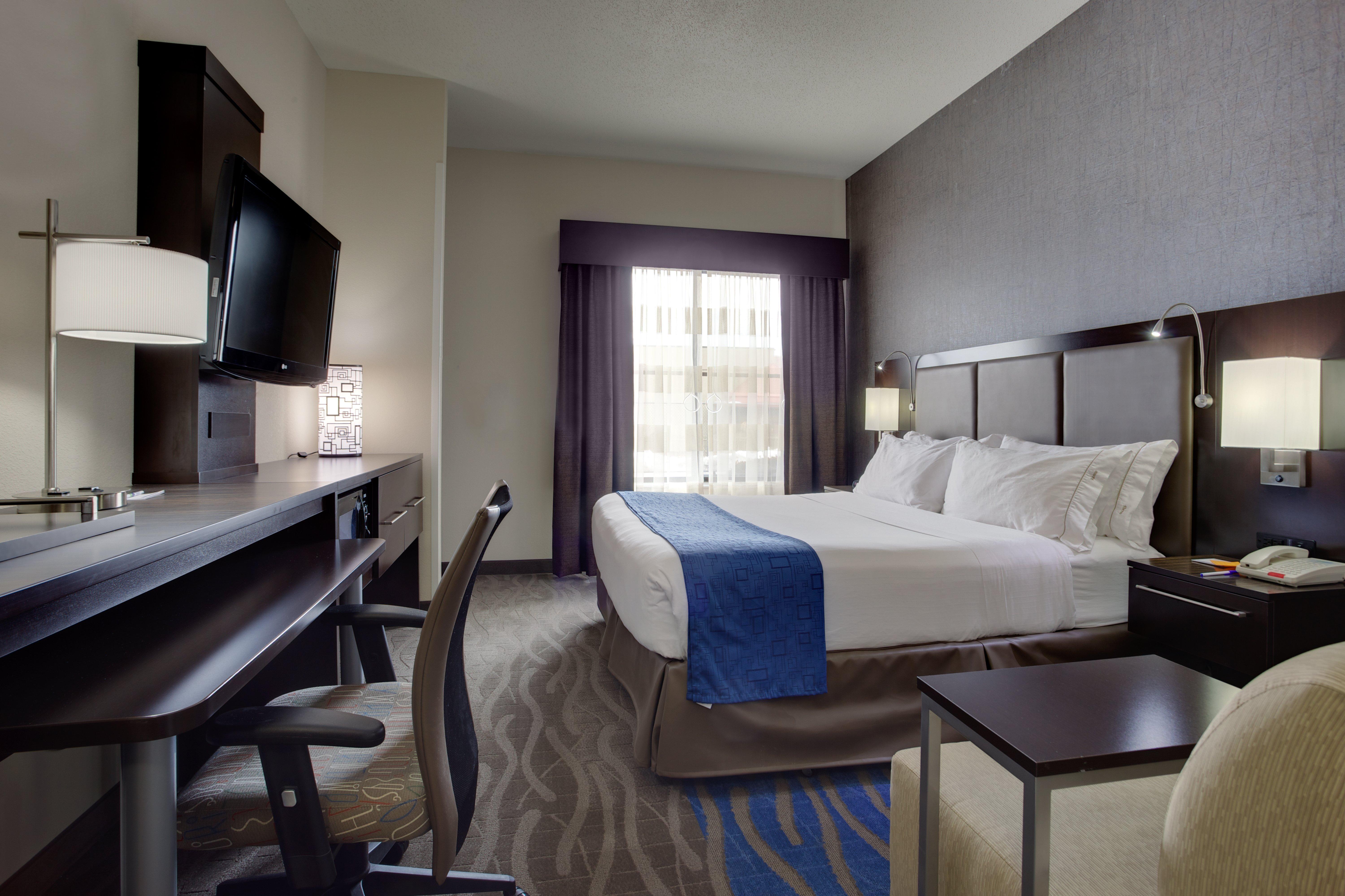 Holiday Inn Express Hotel & Suites Meadowlands Area By Ihg Carlstadt Ngoại thất bức ảnh