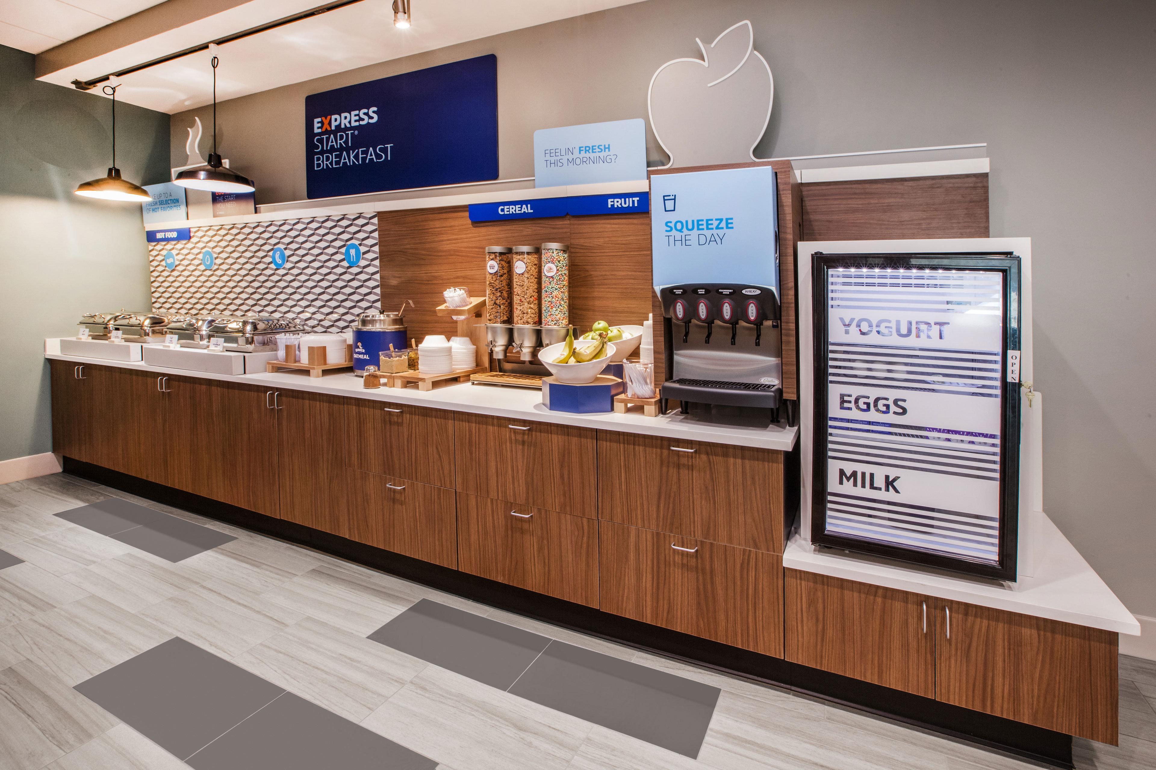 Holiday Inn Express Hotel & Suites Meadowlands Area By Ihg Carlstadt Ngoại thất bức ảnh
