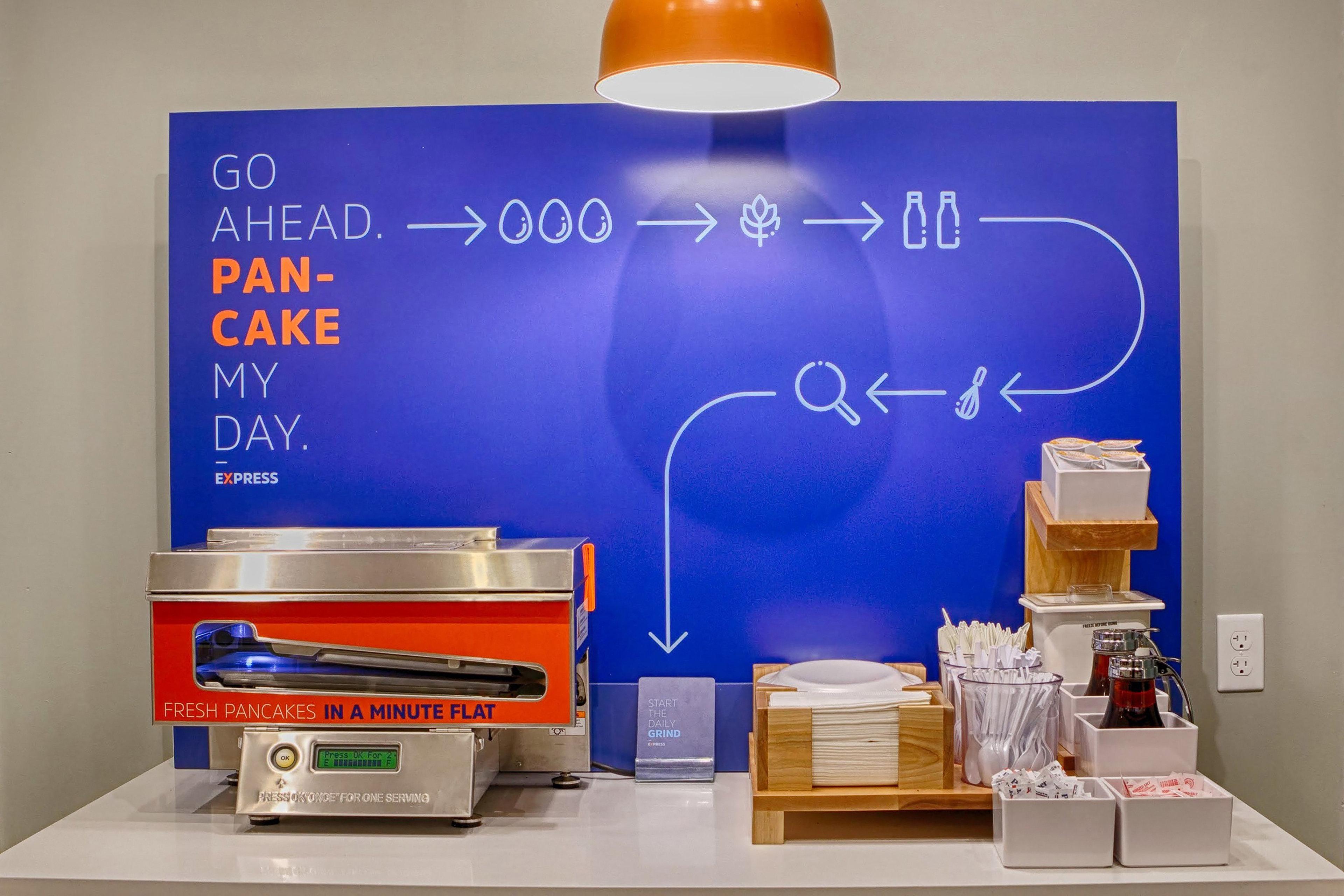 Holiday Inn Express Hotel & Suites Meadowlands Area By Ihg Carlstadt Ngoại thất bức ảnh