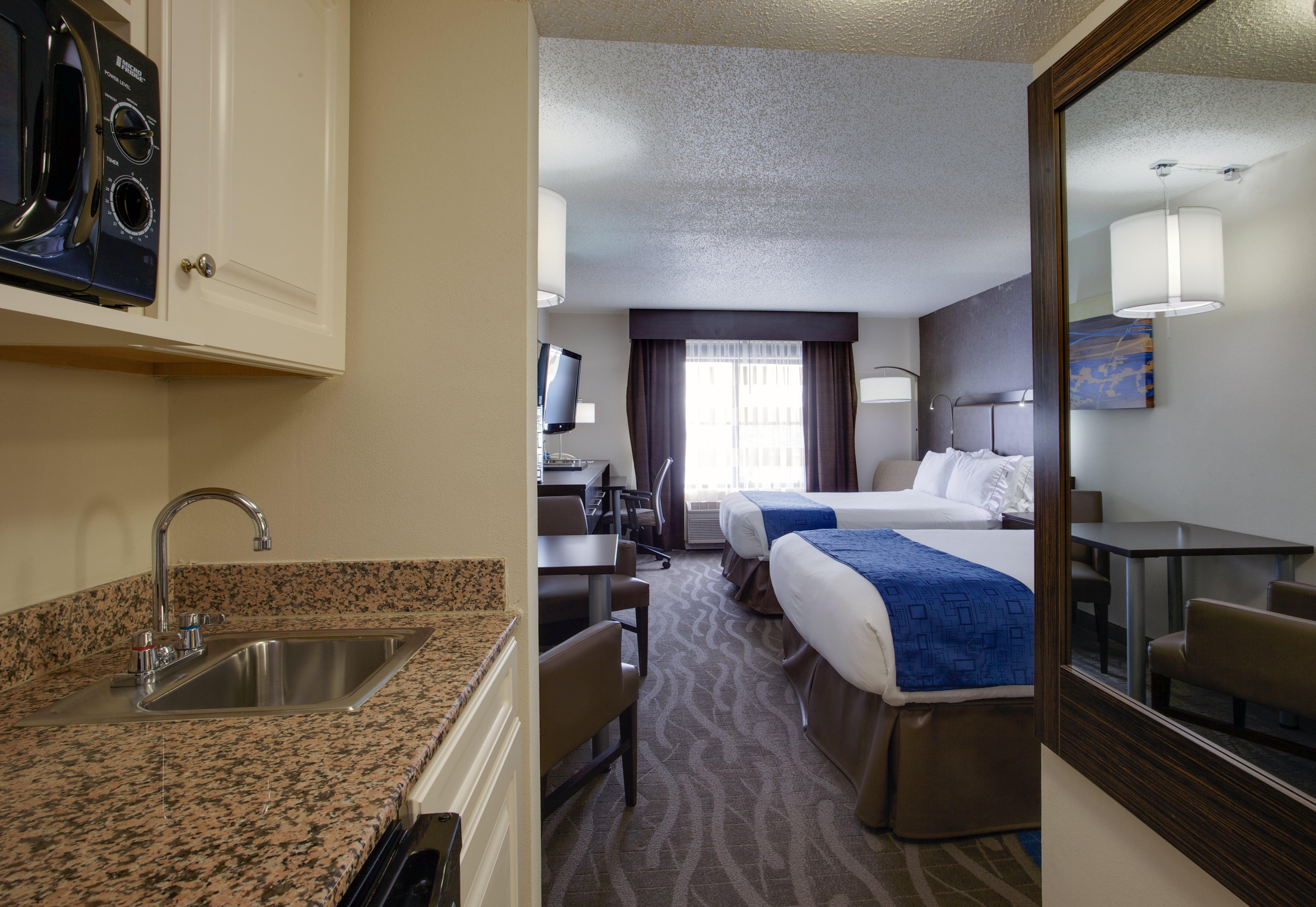 Holiday Inn Express Hotel & Suites Meadowlands Area By Ihg Carlstadt Ngoại thất bức ảnh