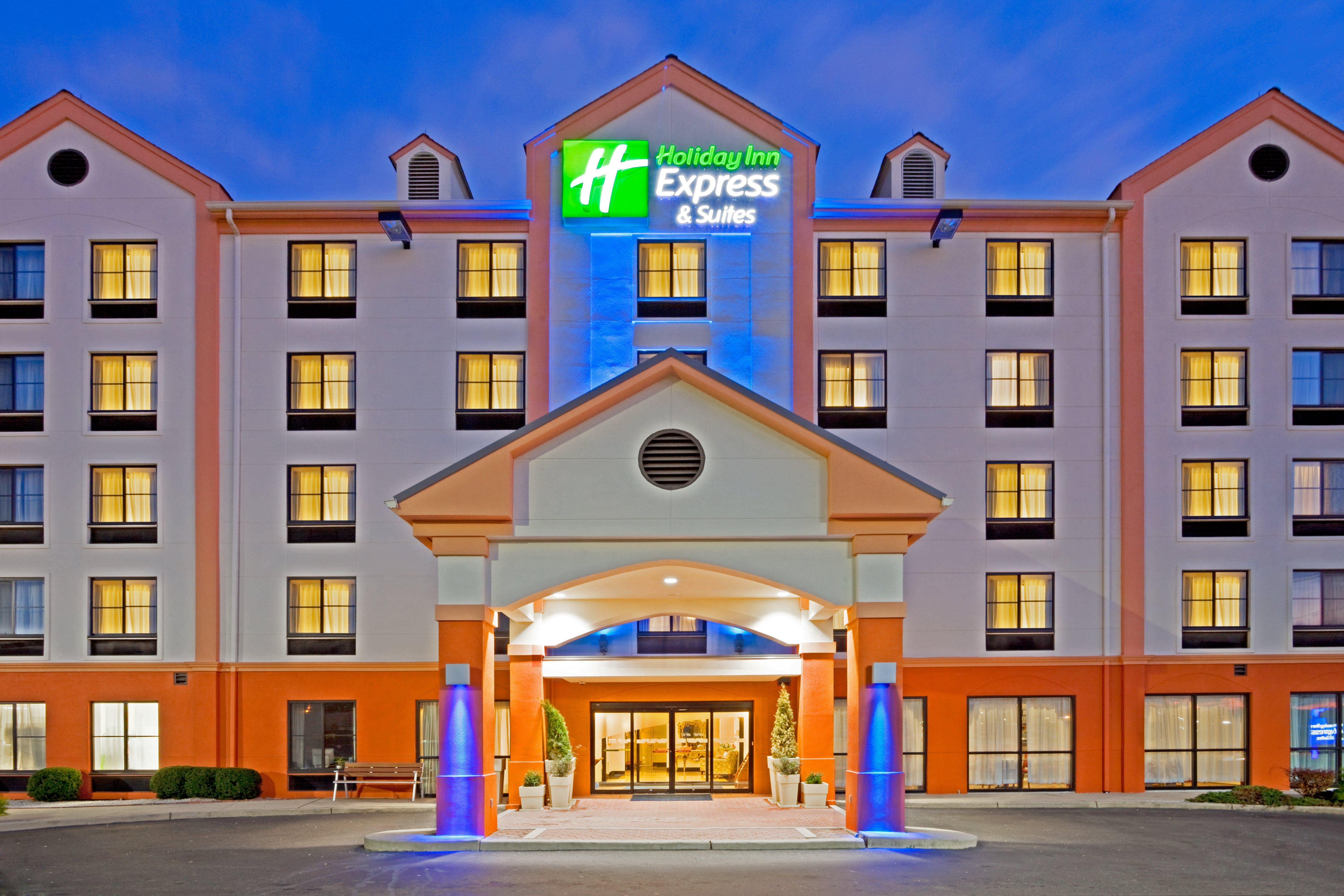 Holiday Inn Express Hotel & Suites Meadowlands Area By Ihg Carlstadt Ngoại thất bức ảnh