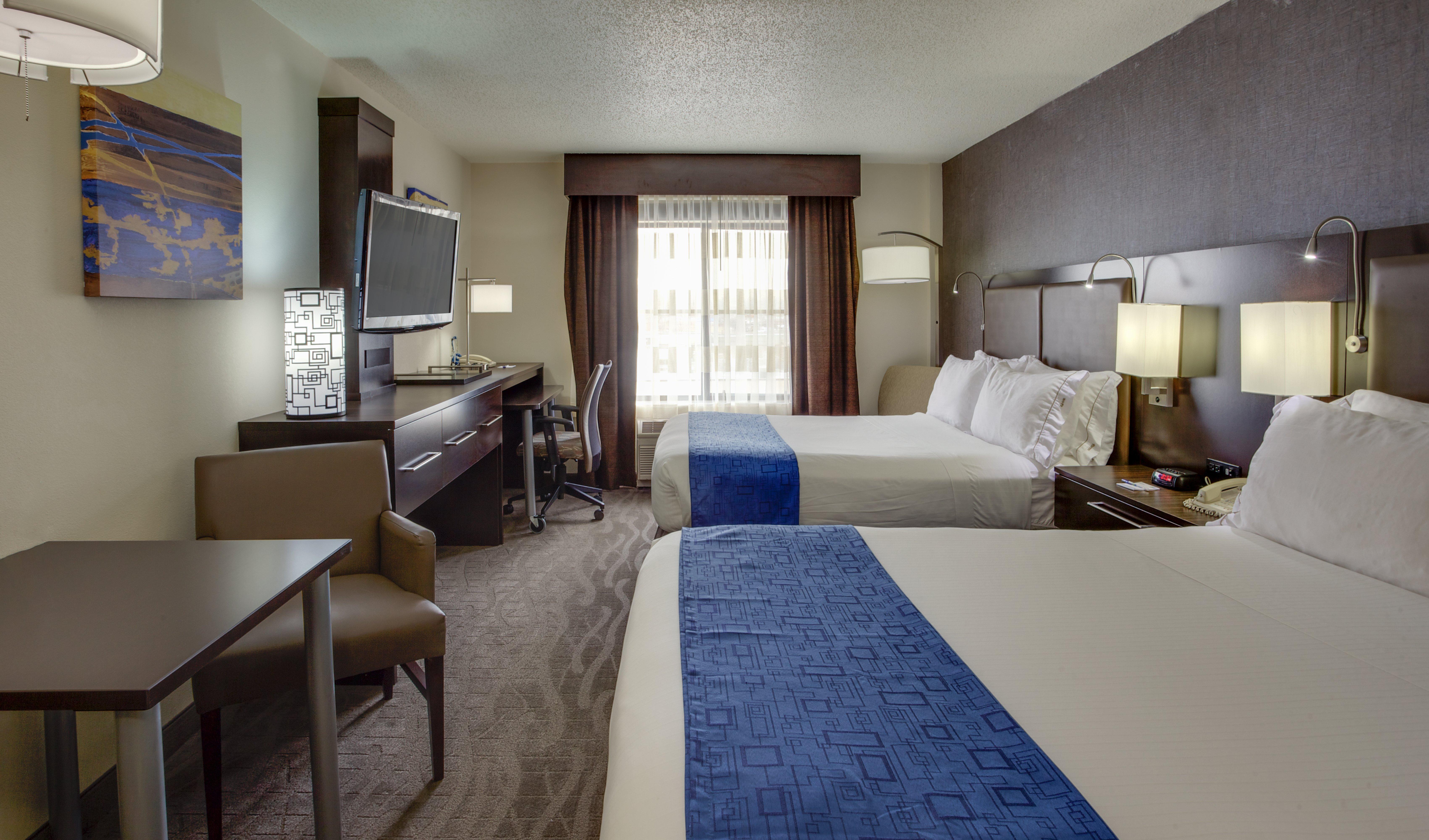 Holiday Inn Express Hotel & Suites Meadowlands Area By Ihg Carlstadt Ngoại thất bức ảnh